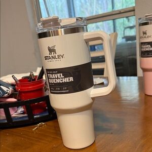 Stanley White Travel Quencher with Handle. Original OG cup from Target drop.